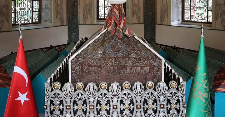 Bursa’daki türbelerde ‘Sancak Nöbeti’ başlıyor