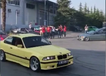 Bursa’da 3 kişiye drift cezası
