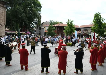 Bursa’da Ayasofya için mehteranlı kutlama