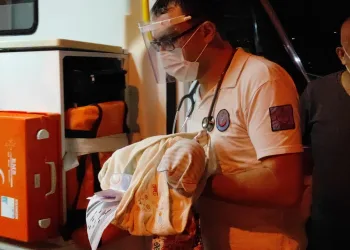 Bursa’da kamyon kasasında terkedilmiş bebek bulundu