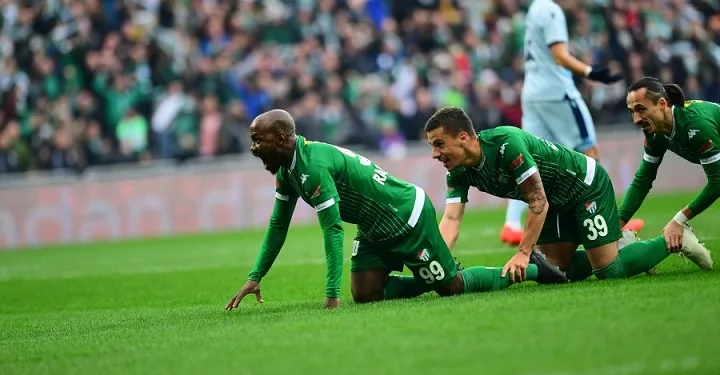 Bursaspor evinde geçit vermiyor!