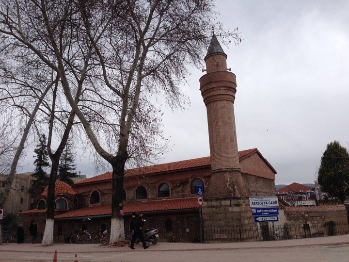 "İznik Ayasofya Camii, tekrar müze olsun" önergesi