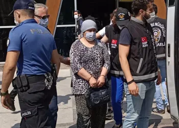 Otomobilde diri diri yaktılar! 18 yıl sonra aydınlatıldı
