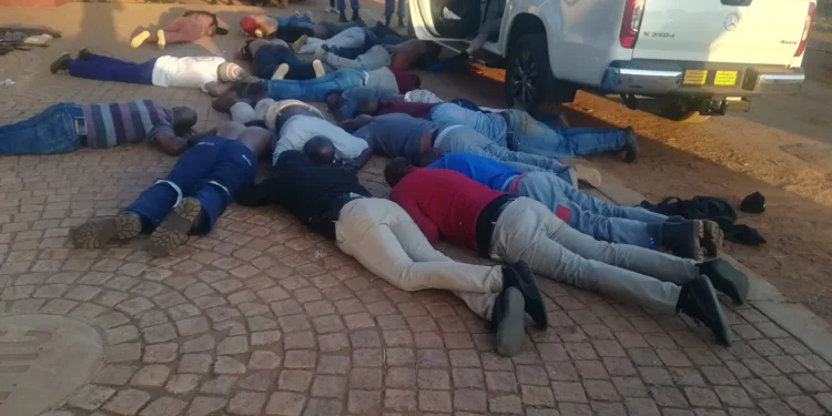 Güney Afrika’da kiliseye silahlı baskın! 5 ölü