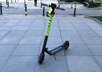 Elektrikli scooter için vergi mi geliyor?