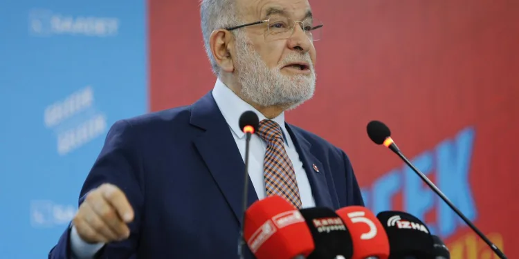 Saadet Lideri Karamollaoğlu: Bu bayramda bir olalım