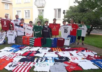 Bursalı öğretmenin paha biçilemeyen koleksiyonu