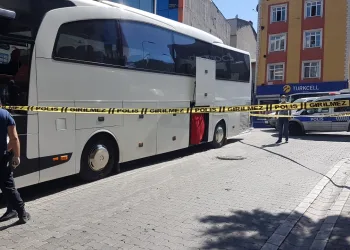 Otobüs şoförü dinlenme bölümünde uyurken öldü