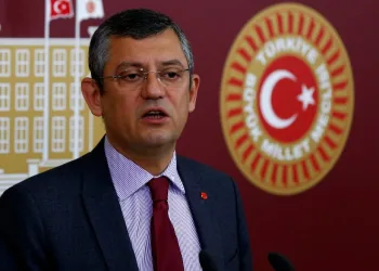 CHP’li Özel: “Türkiye küme düşen 4. ülke oldu”