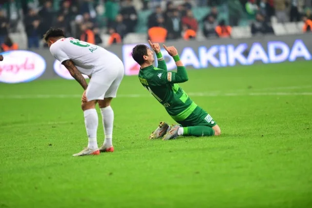 Bursaspor Süper Lig hedefine tutundu