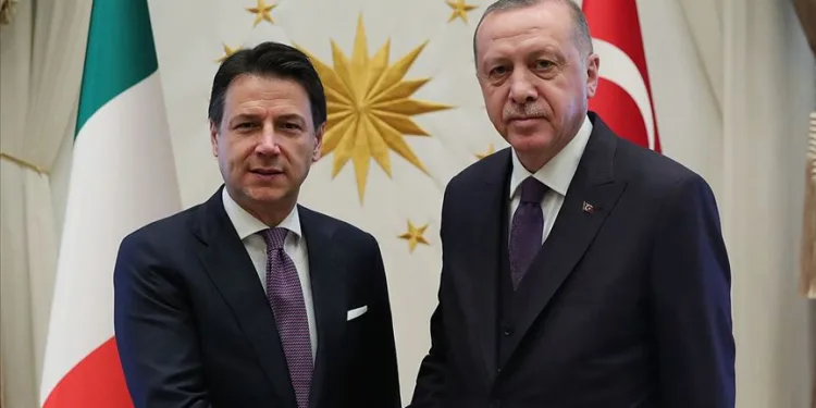 Erdoğan İtalya Başbakanı ile telefonda görüştü