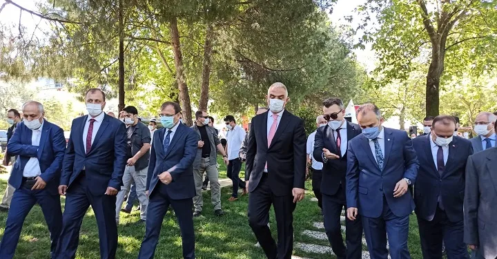 İznik sahil şeridi açıldı