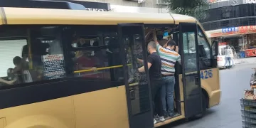 İstanbul’da yine aynı manzara! Kapılar kapanmadı