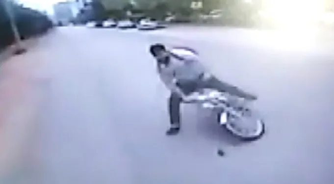 Yeni doğan bebeğini görmeye giderken kazada öldü