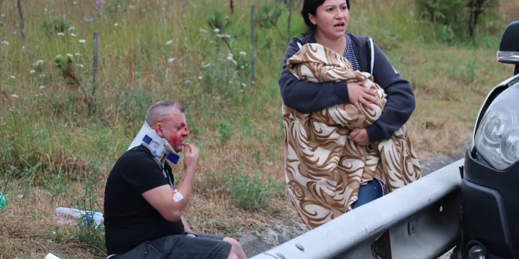Anadolu Otoyolu’nda feci kaza! 8 yaralı