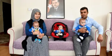 Üçüz bebeklerine Recep, Tayyip, Erdoğan adını verdi
