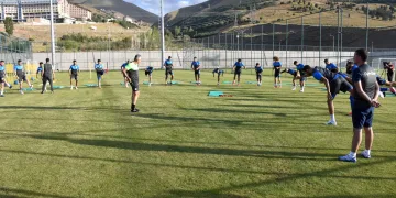 Futbolun kalbi Erzurum Palandökende atıyor
