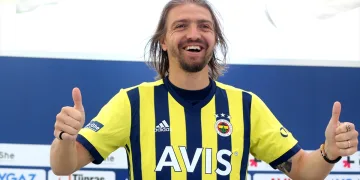 Caner Erkin: Fenerbahçe dışında kimseyle konuşmadım