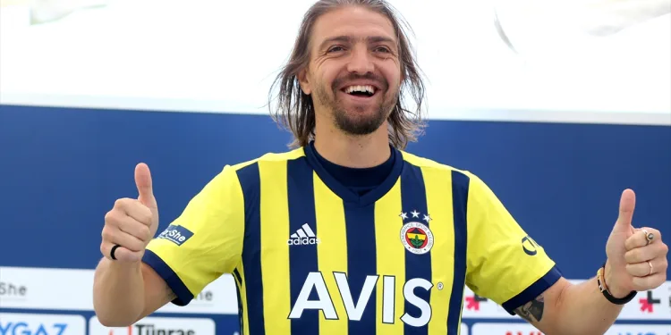 Caner Erkin: Fenerbahçe dışında kimseyle konuşmadım