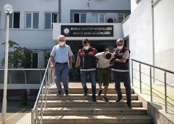 Bursa’da iş yerinde çelik kasa hırsızlığı