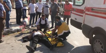 İnegöl’de kamyonetle motosiklet çarpıştı