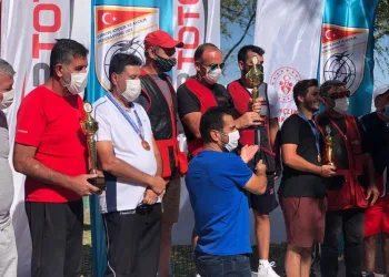 Bursa Büyükşehir Belediyespor atıcılarından 4 madalya