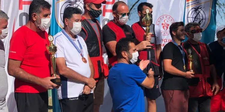 Bursa Büyükşehir Belediyespor atıcılarından 4 madalya