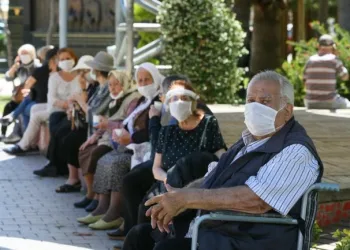 Bursa’da 65 yaş üstüne sokağa çıkma kısıtlaması