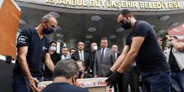 Fatih’in portresi İstanbul’a geldi