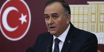 MHP’li Akçay: Sosyal medya düzenlemesi bir sansür yasası değil