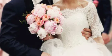 Düğünde virüse yakalanan 2 gelin, kendi düğünlerine katılamayacak