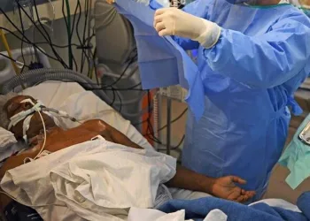 Hindistan’da alkollü dezenfektan içen 10 kişi öldü