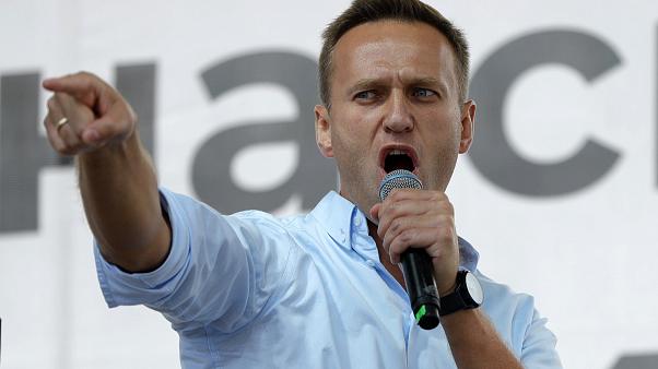 Rusya'da zehirlenen ve komada olan Navalny Berlin'e getirildi
