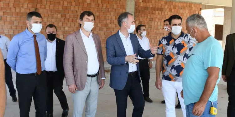 İnegölspor’a yakışacak modern tesis hızla yükseliyor