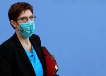 Mikrofon açık kalınca Alman bakanın Türkiye sözleri ifşa oldu