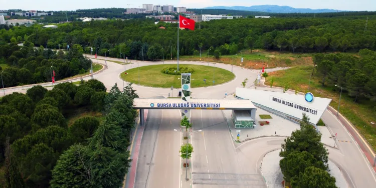 Üniversite tarihindeki ilk online seçim Tıp Fakültesi’nde yapıldı