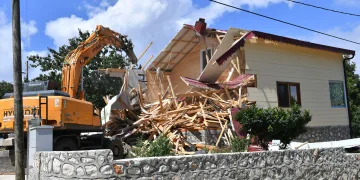Uludağ’daki kaçak villa yıkıldı