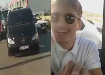 Çakarlı aracıyla yol kesip sürücüyü bıçakladı
