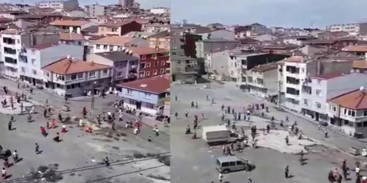 Meydan savaşını aratmayan mahalle kavgası