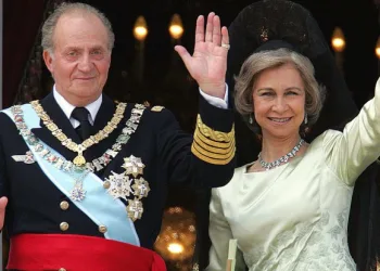 Eski İspanya Kralı’nın onur madalyası geri alındı