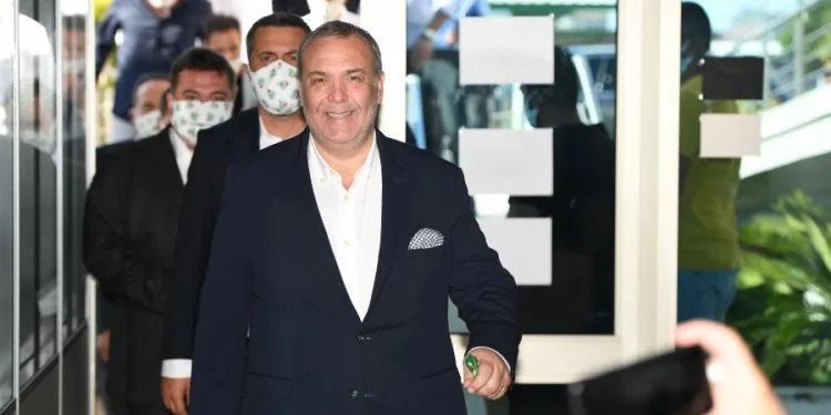 Bursasapor’da tek başkan adayı Kamat!