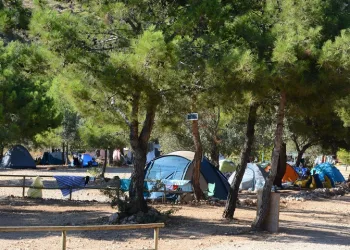 Kamp alanlarına tatilci akını