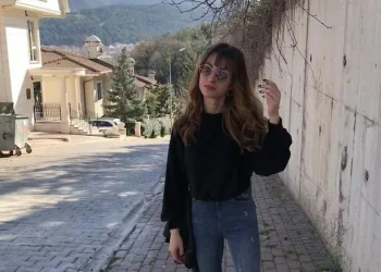 Bursalı Melike 4 saat önce can verdiği sahili paylaşmış