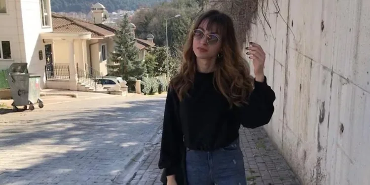 Bursalı Melike 4 saat önce can verdiği sahili paylaşmış
