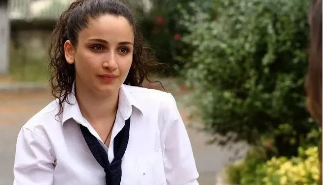 3 yıllık evliliğini tek celsede bitirdi