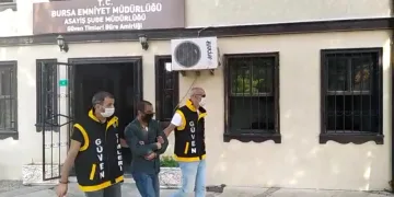 Yalova’daki dolar hırsızı Bursa’da yakalandı