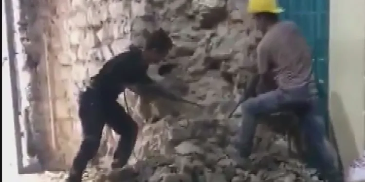 Galata Kulesi’ndeki çalışmaya inceleme