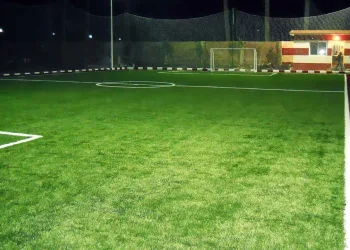 Halı sahalar açılıyor