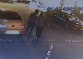 Husumetlilerini kurşun yağmuruna tuttu!