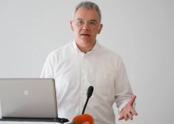 “Bugünkü durum okulların Ağustos’ta açılmasına engel”